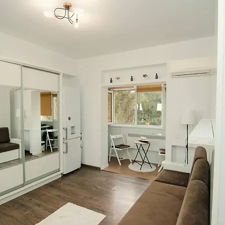 Apartment Oasis