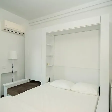Oasis Apartment
